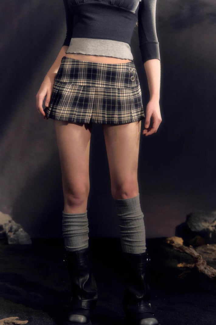 Low-Rise Pleated Denim Mini Skort