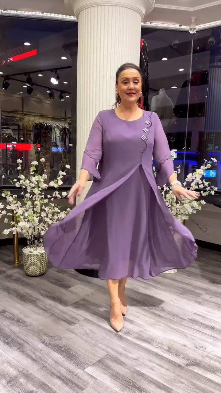 Crew Neck Three Quarter Sleeve Floral Applique A-Line Midi Dress - View 3