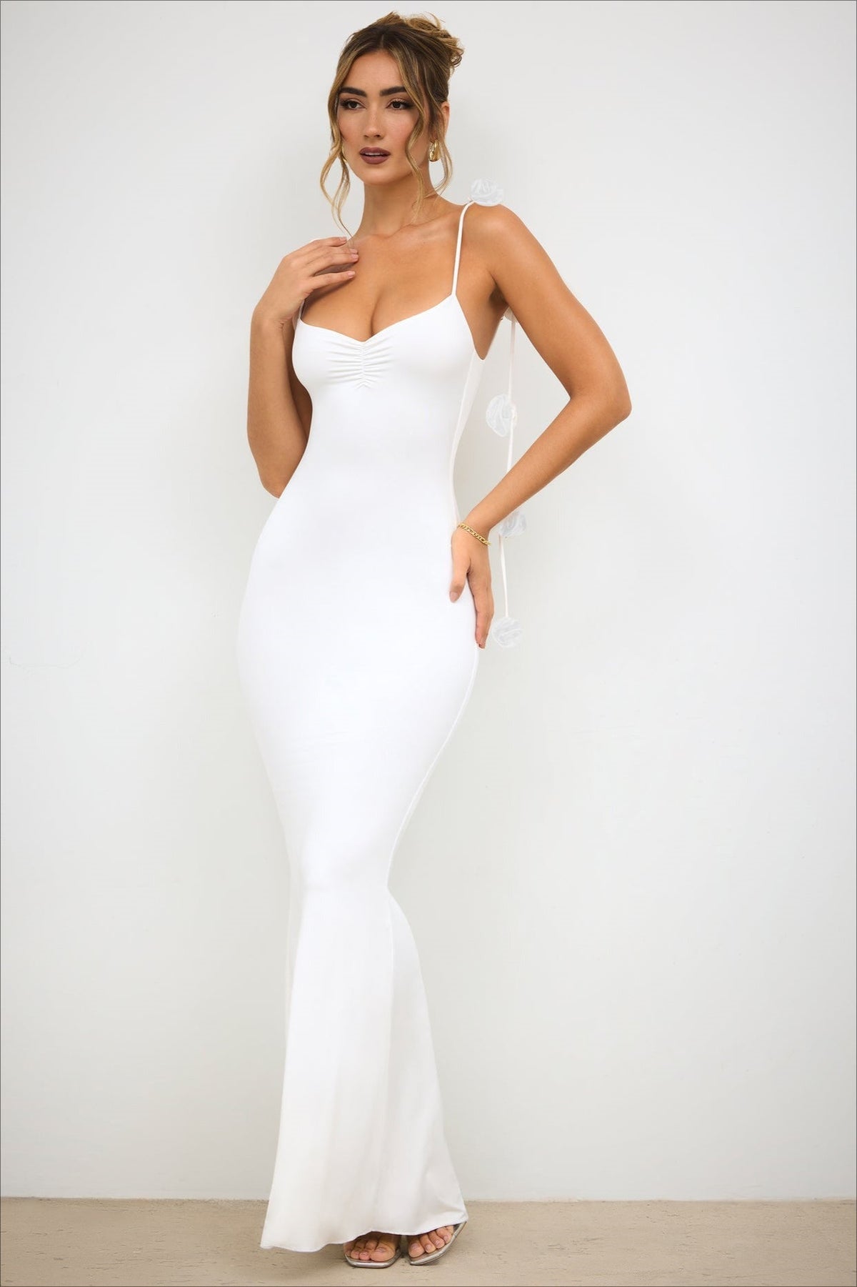 3D Floral Strappy Backless Mermaid Maxi Gown - View 9