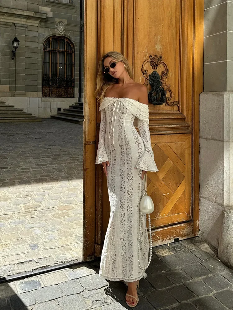Georgetta | Lace Maxi Dress - View 6