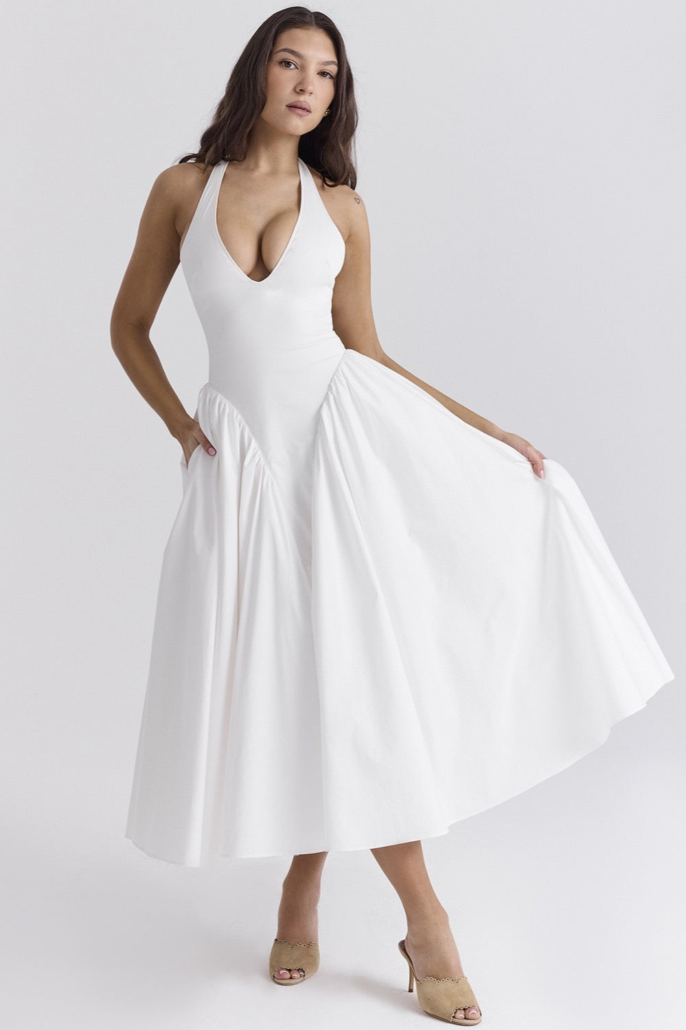 Halter Deep V-Neck Draped Fit and Flare Maxi Summer Dress - View 2