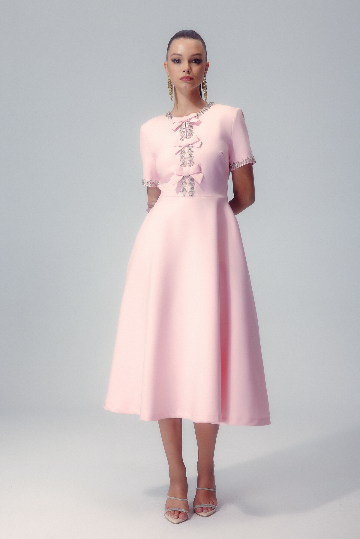 Rhinestone Trim Triple Bow Short Sleeve Round Neck A-Line Midi Dress - View 6