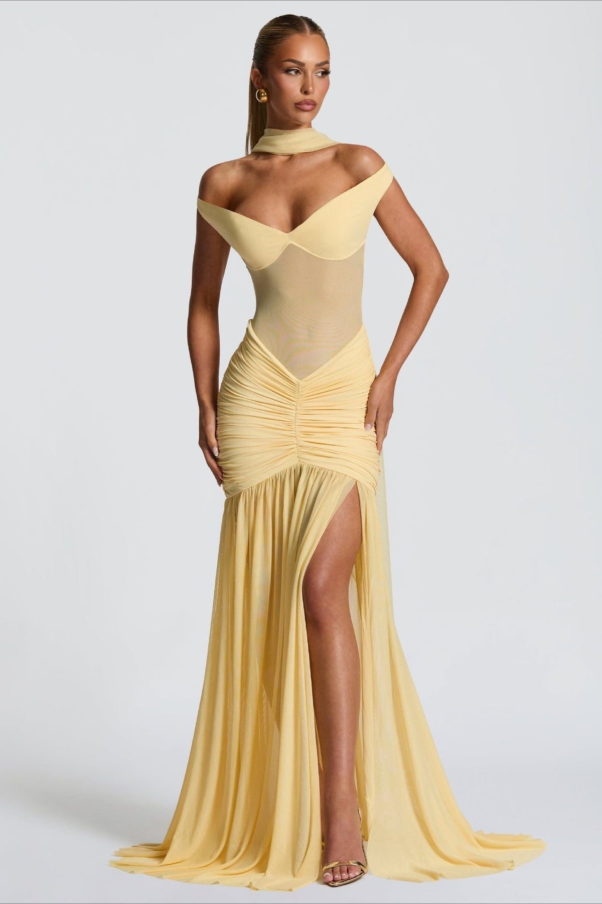 Off Shoulder Ruched Backless Mermaid Maxi Prom Dress - View 6