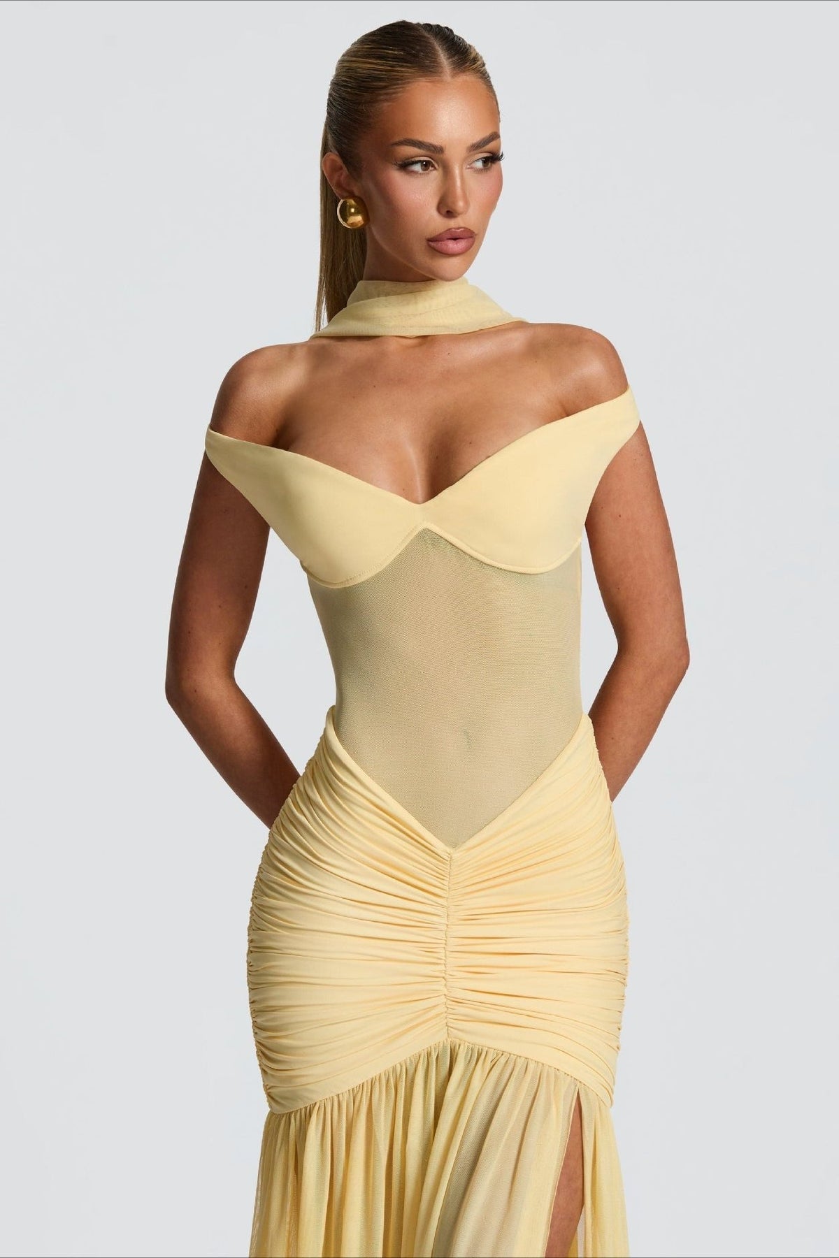Off Shoulder Ruched Backless Mermaid Maxi Prom Dress - View 5
