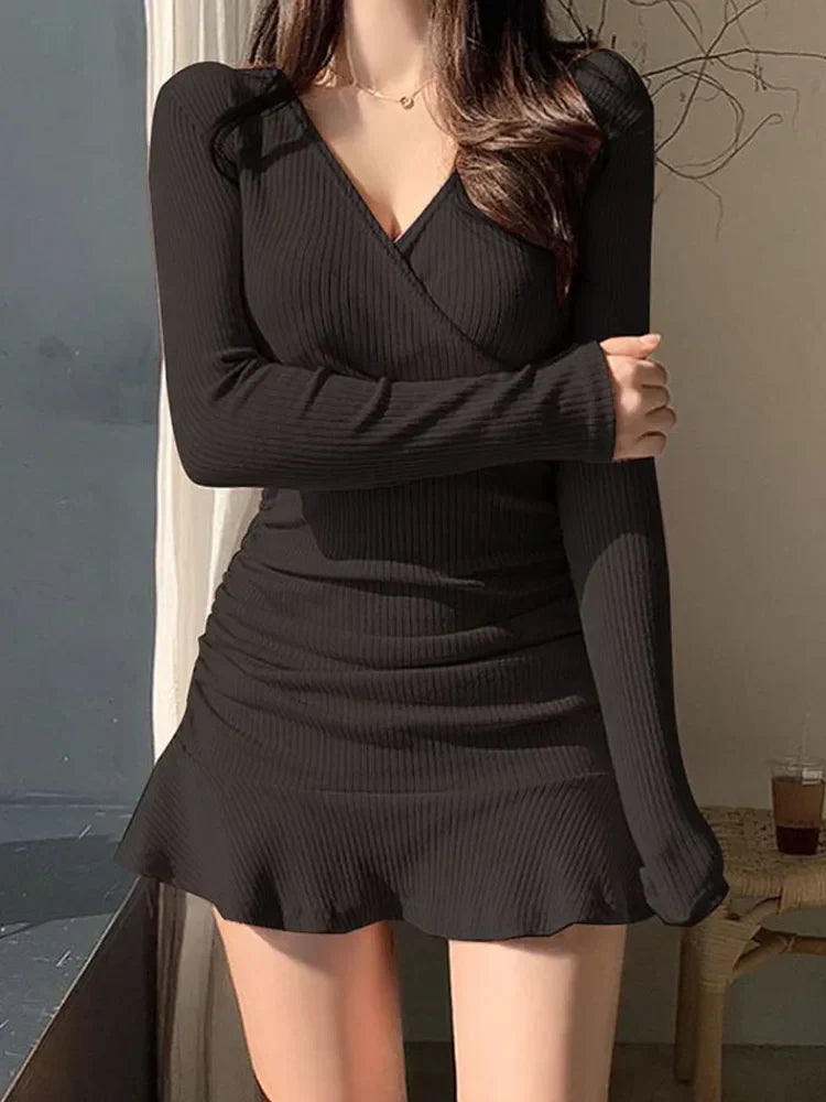 Knitted Ribbed V Neck Elegant Long Sleeve Mini Dress Black / S