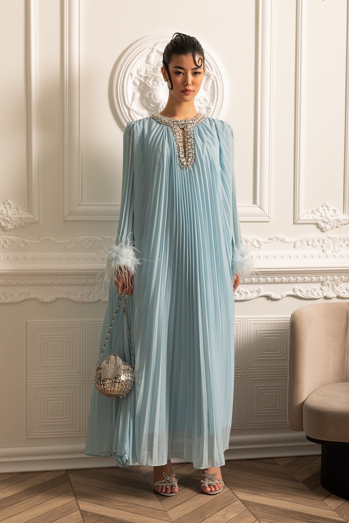 Rhinestone Keyhole Neck Pleated Feather Trim Maxi Gown - View 3