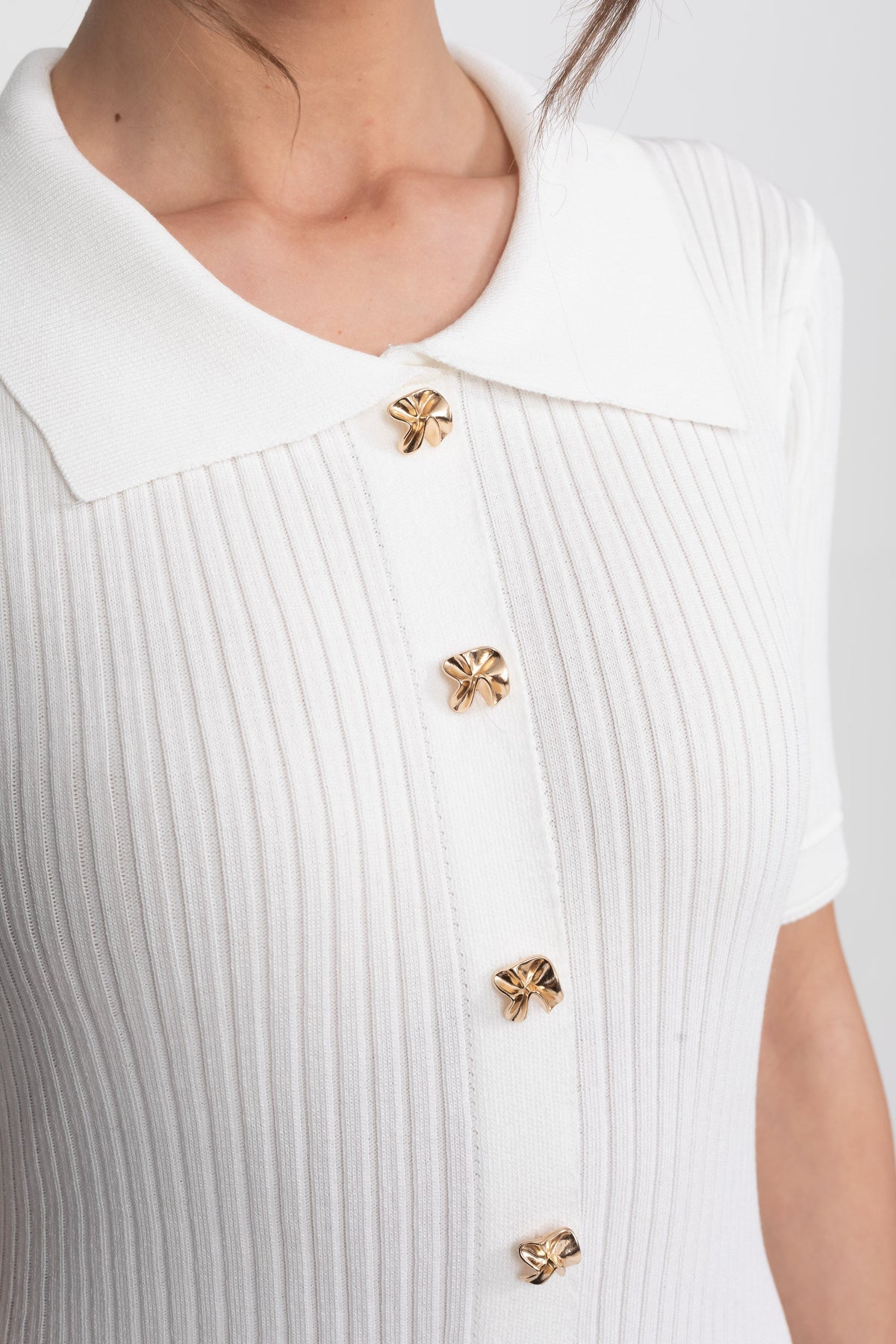 Ribbed Knit Midi Dress With Peter Pan Collar And Pleated Skirt - White - View 6