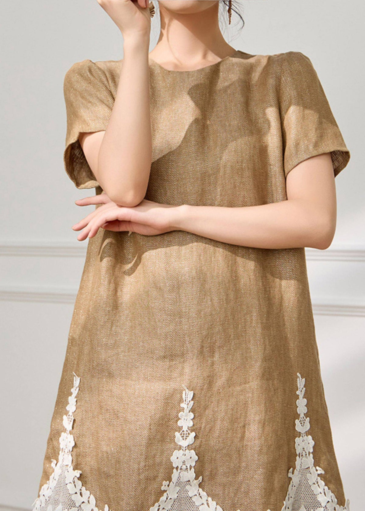 Woven Lace Trim Round Neck Short Sleeve Shift Mini Dress - View 3