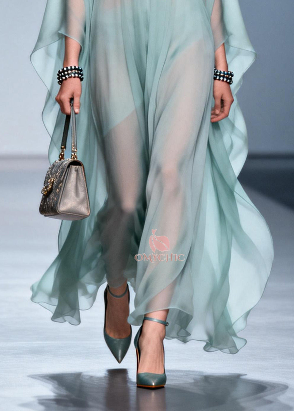 Plus Size Sky Blue Print Draping Chiffon Maxi Dress Batwing Sleeve - View 4