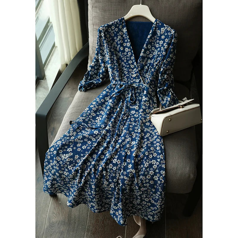 Floral Print V-Neck 3/4 Sleeve A-Line Midi Dress - View 2