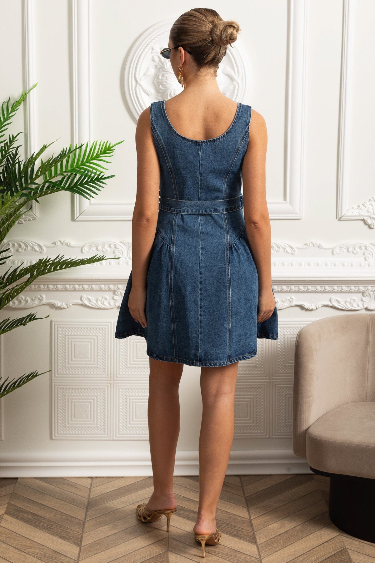 Denim Sleeveless Button Front Belted Flap Pocket Mini Dress - View 9