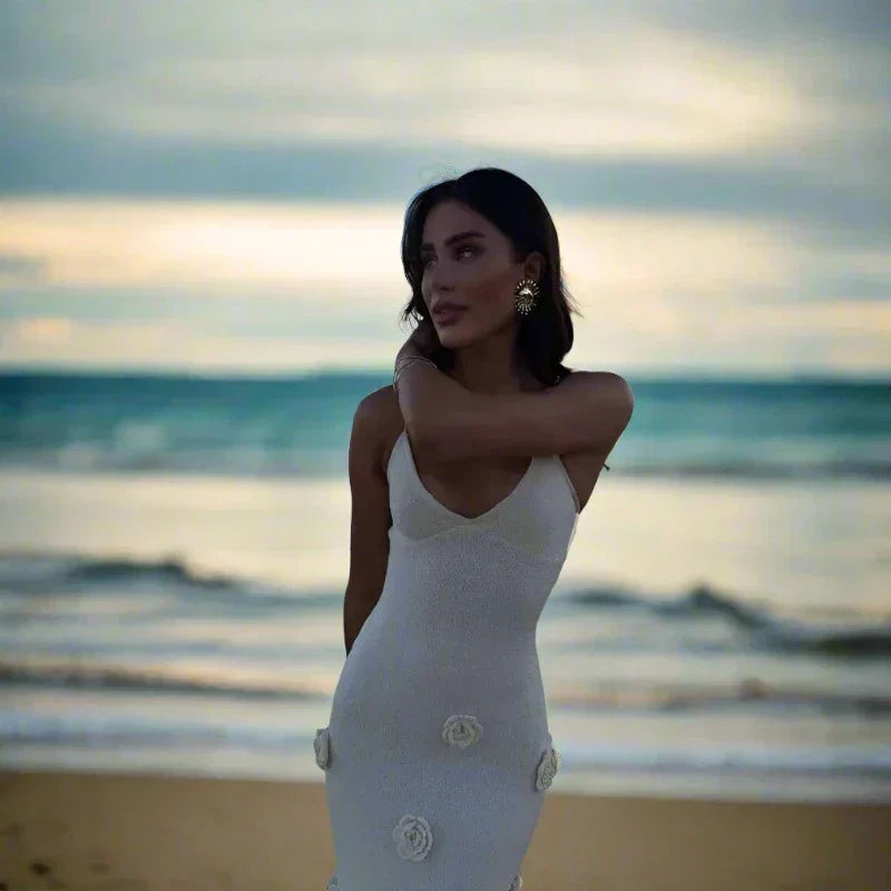 Knit V-Neck Spaghetti Strap Floral Applique Mermaid Maxi Dress - View 21