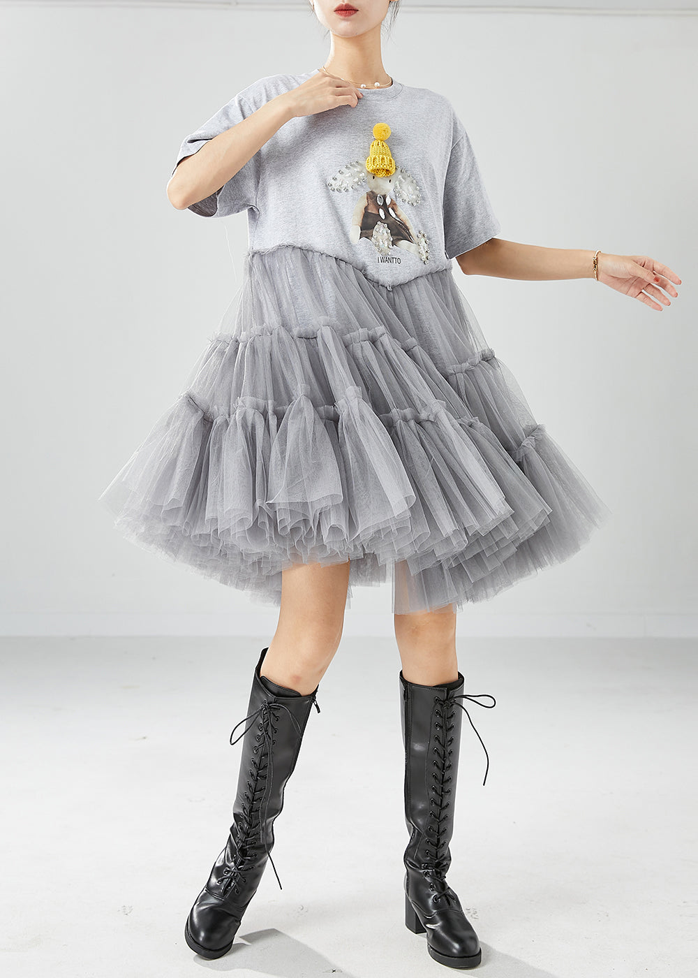 Short Sleeve Crew Neck Beaded Graphic Patch Tiered Tulle Mini Dress - View 2