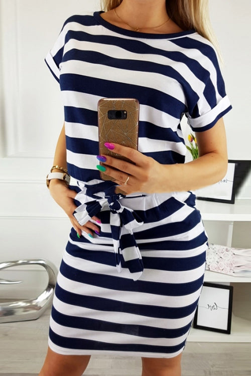 Boat Neck Short Sleeve Belted Tie Waist Patch Pocket Knit Midi Dress - View 3