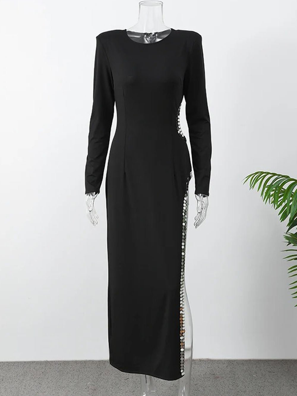 Sequin Shoulder Off Shoulder Bodycon Maxi Dress in Black - View 4