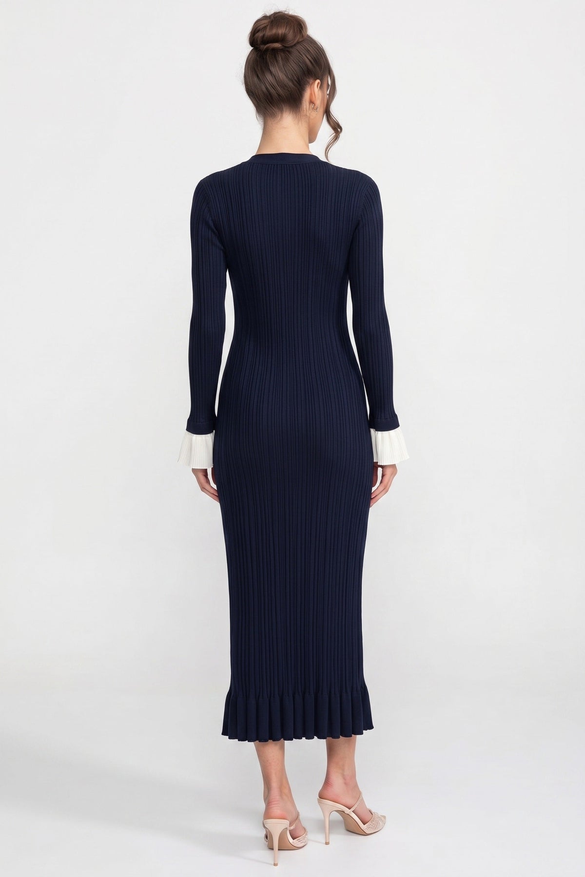 Long-Sleeve Button-Front Pleated Knit Maxi Dress - Navy - View 5