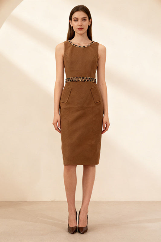Faux Fur Collar Sleeveless Embellished Belt Sheath Midi Dress - View 3
