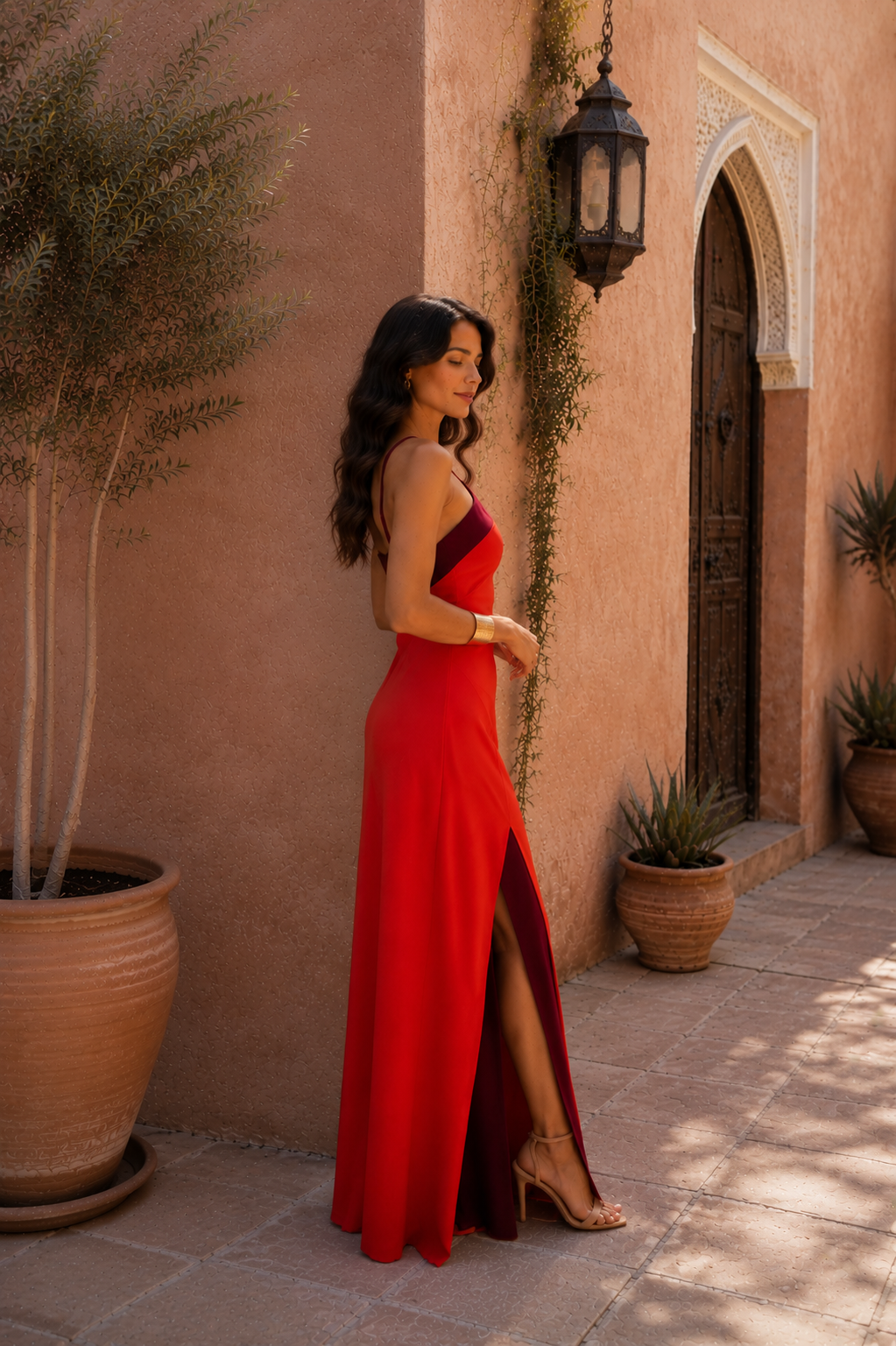 Halter Neck High Split Contrast Trim Maxi Dress 2