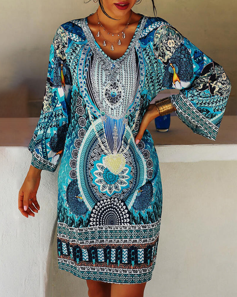 Peacock Print Three Quarter Sleeve V-Neck Bell Sleeve Shift Dress