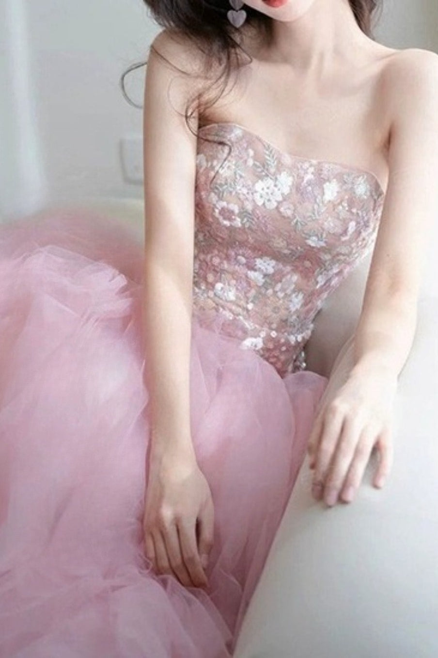 Strapless Sequin Embellished Floral Tiered Tulle Ball Gown - View 3