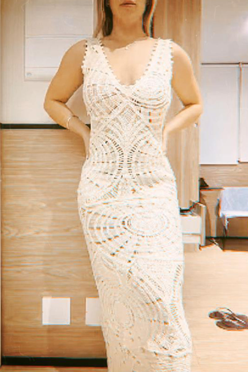 Crochet Deep V-Neck Cut Out Boho Beach Maxi Dress - View 7