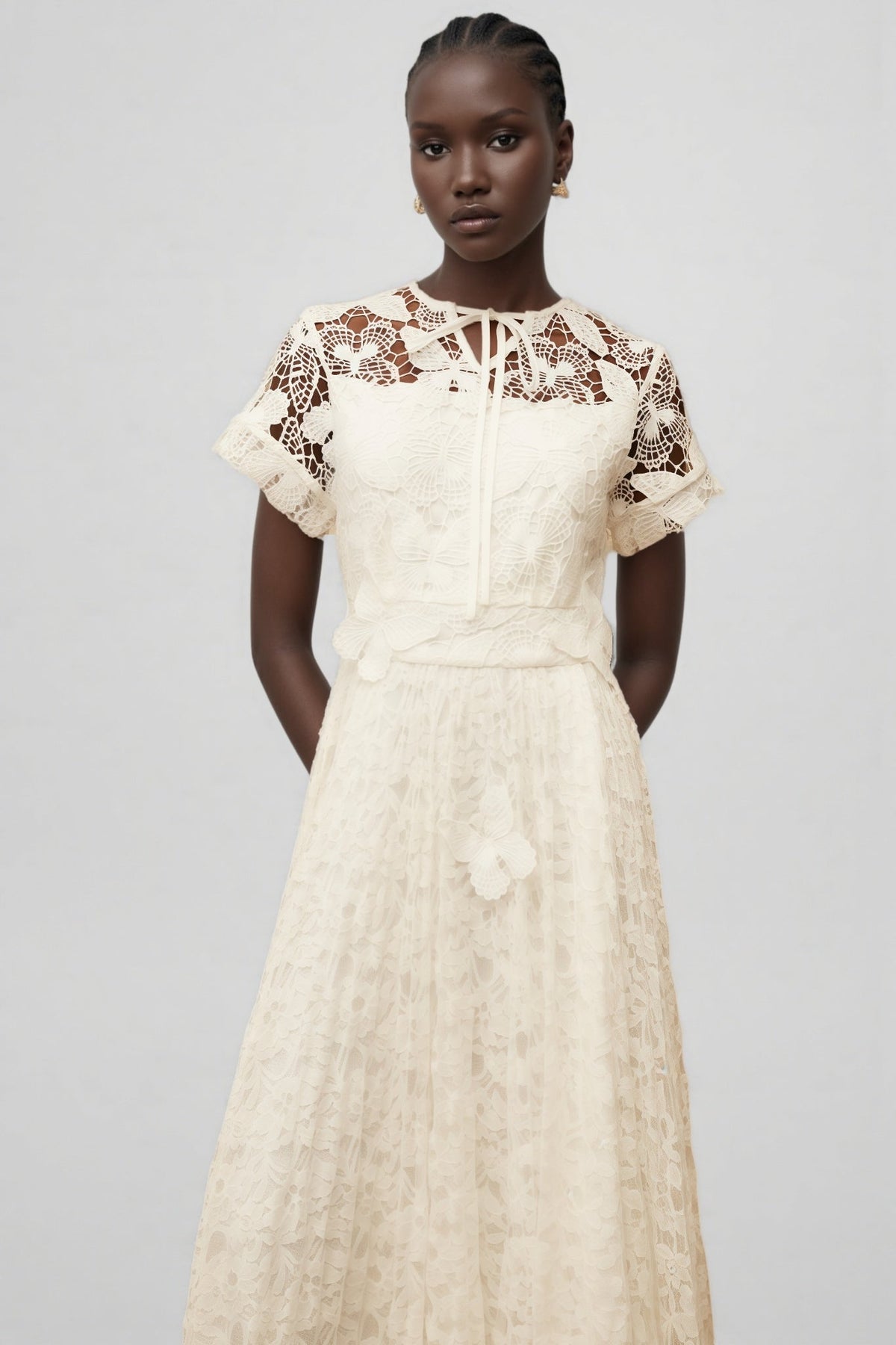 Lianas White Butterfly Applique Lace Maxi Dress - View 3