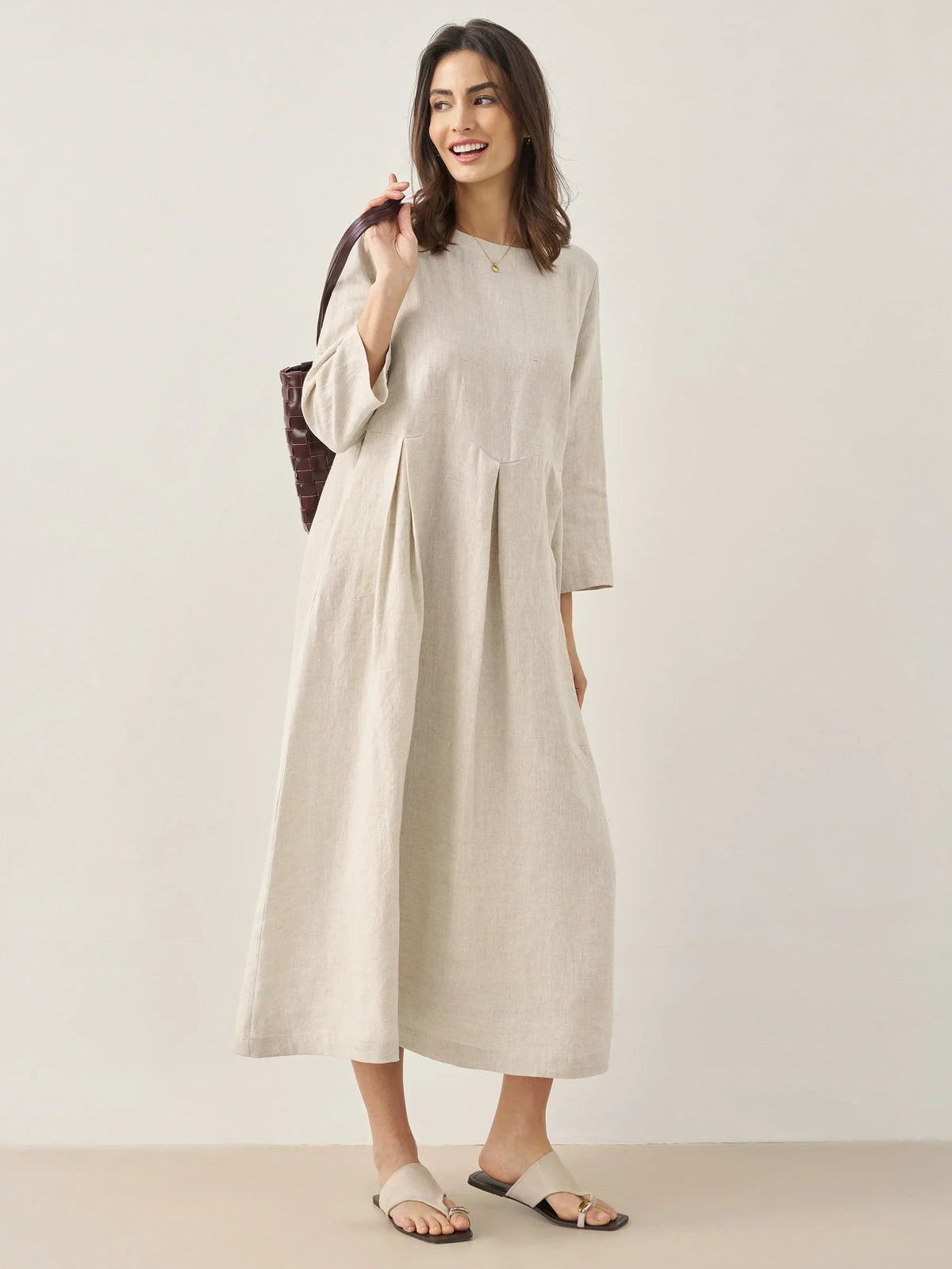 Pleated Round Neck Pocket A-Line Maxi Dress 7