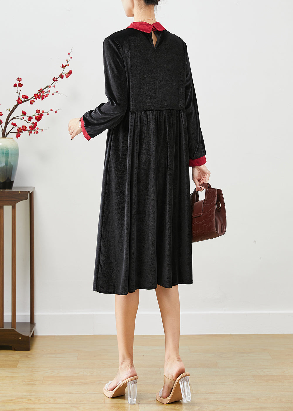 Velvet Peter Pan Collar Contrast Cuff Tie Neck Midi Dress - View 4