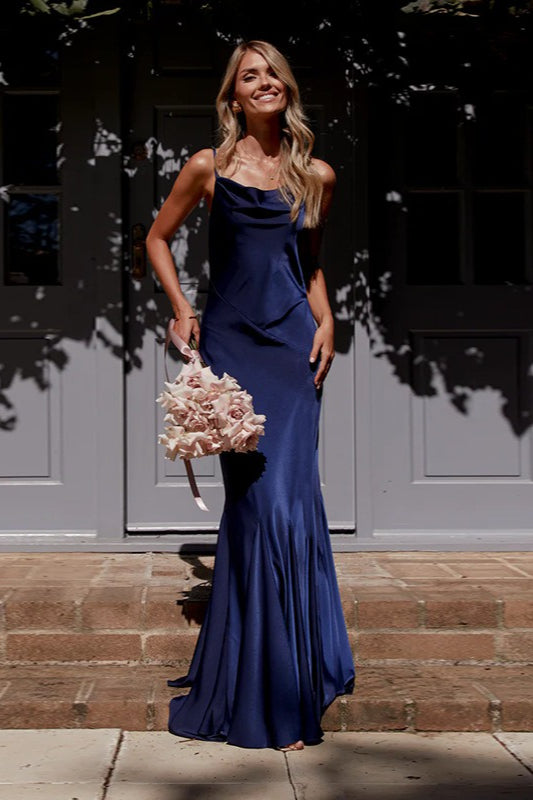 Flirty Satin Backless Party Dress in Blue - View 5