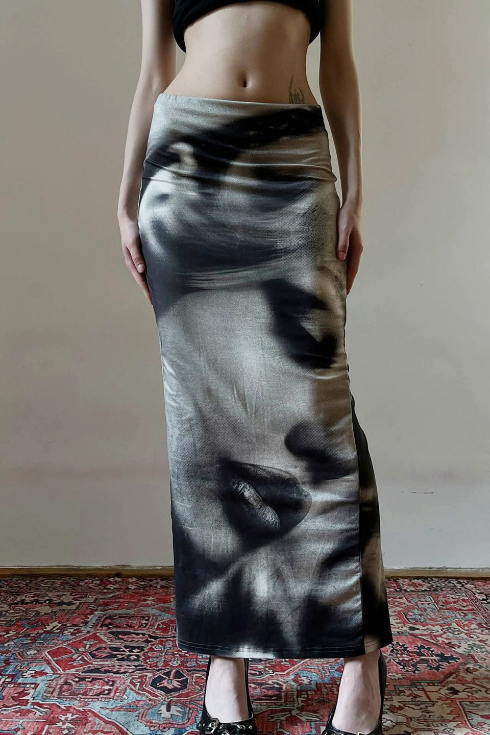 Portrait Art Bodycon Skirt