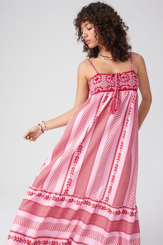 Embroidered Halter Neck Backless Maxi Dress - View 3