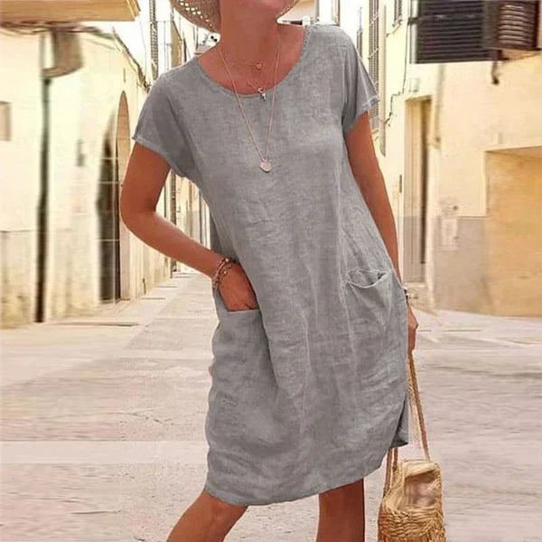 Round Neck Short Sleeve Patch Pocket Shift Mini Dress - View 3