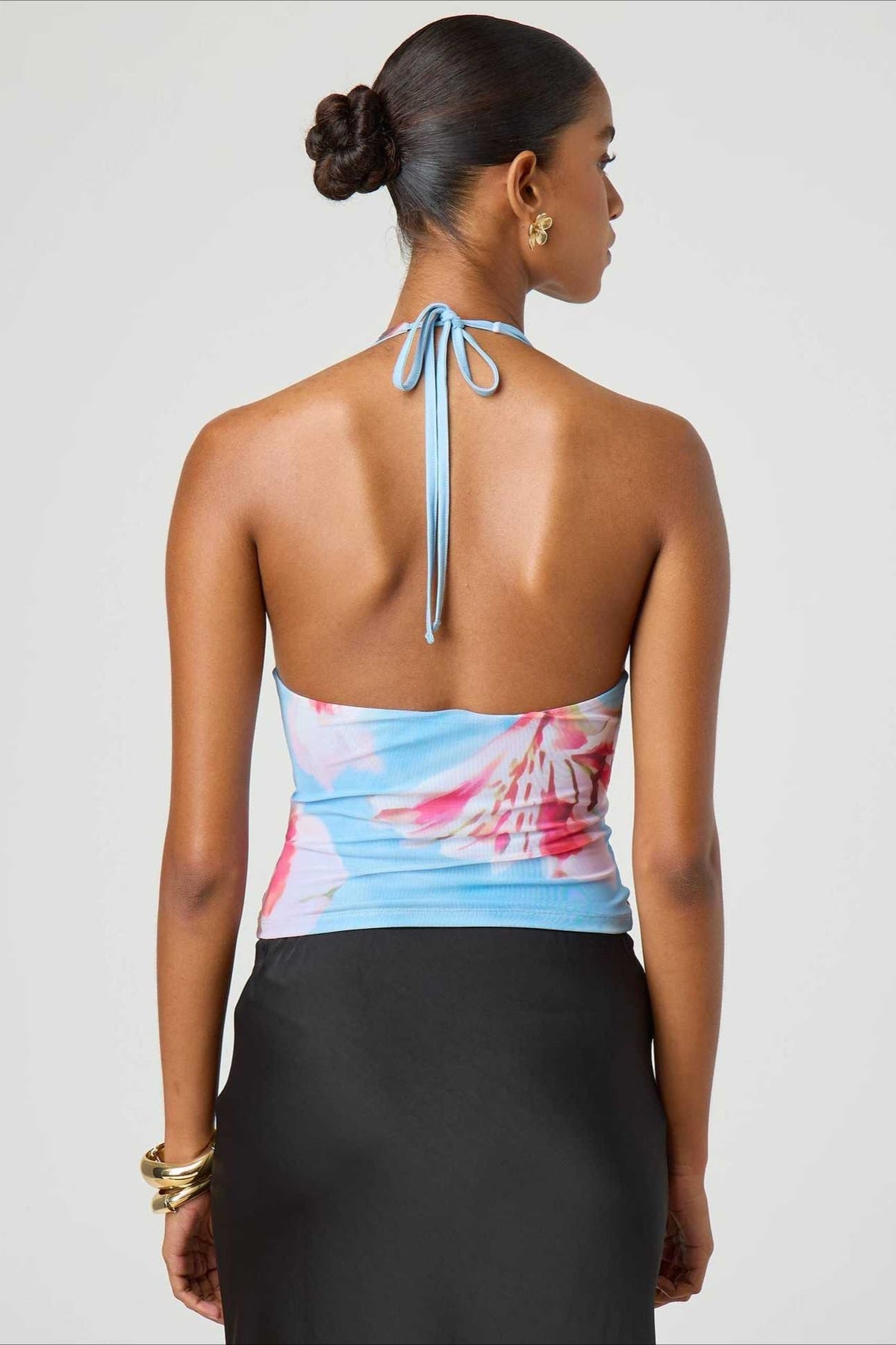 Backless Halter-Neck Crop Top