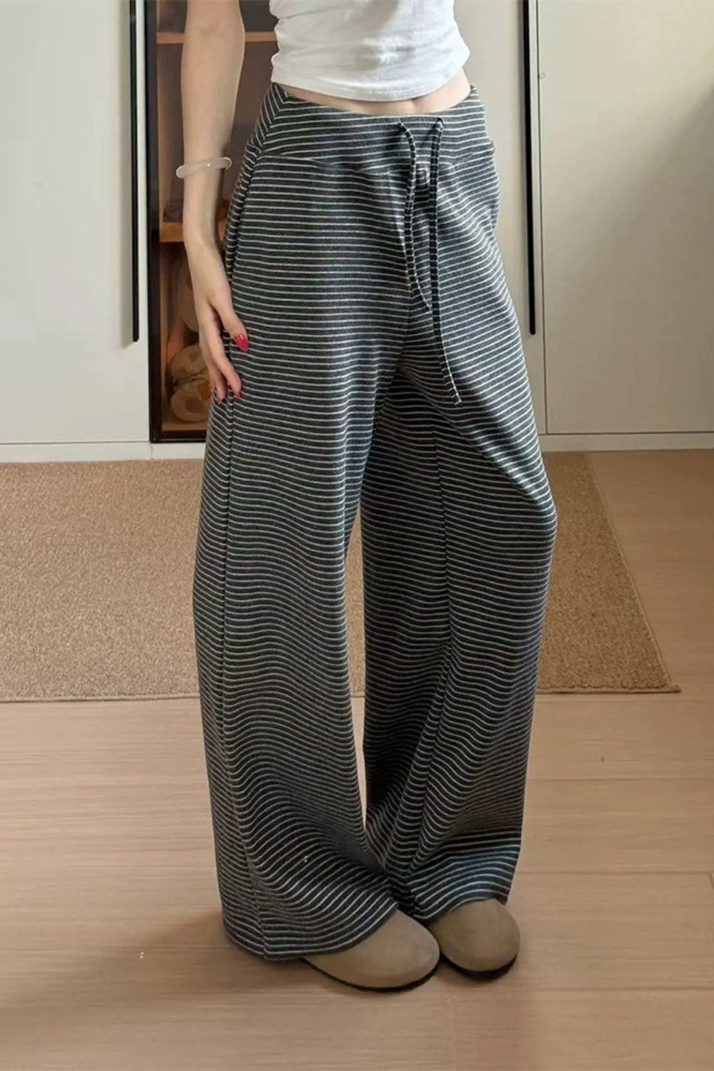 Thin Stripe High Waist Loose Straight Slouchy Pants