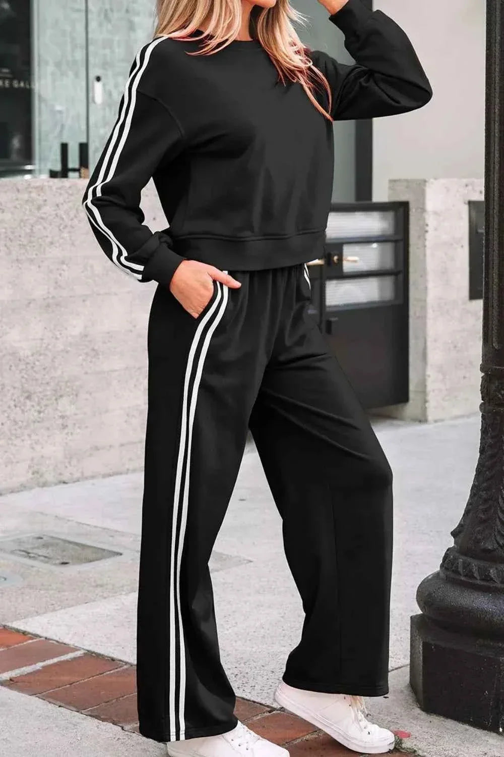 Striped Detail Crewneck Pullover Elastic Sweatpants