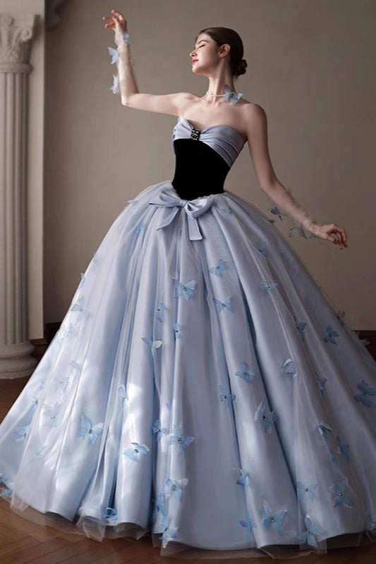 Strapless Sweetheart Butterfly Appliqué Bow Tulle Ball Gown