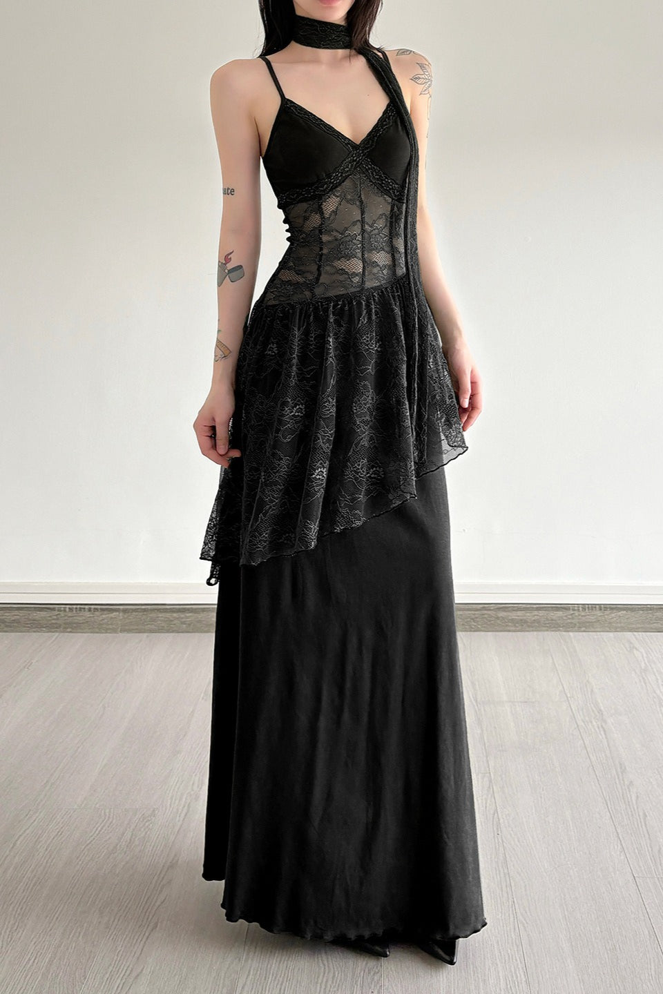 Lace Trim Sheer Waist Tie Cami Maxi Lace Dress in Green - View 6
