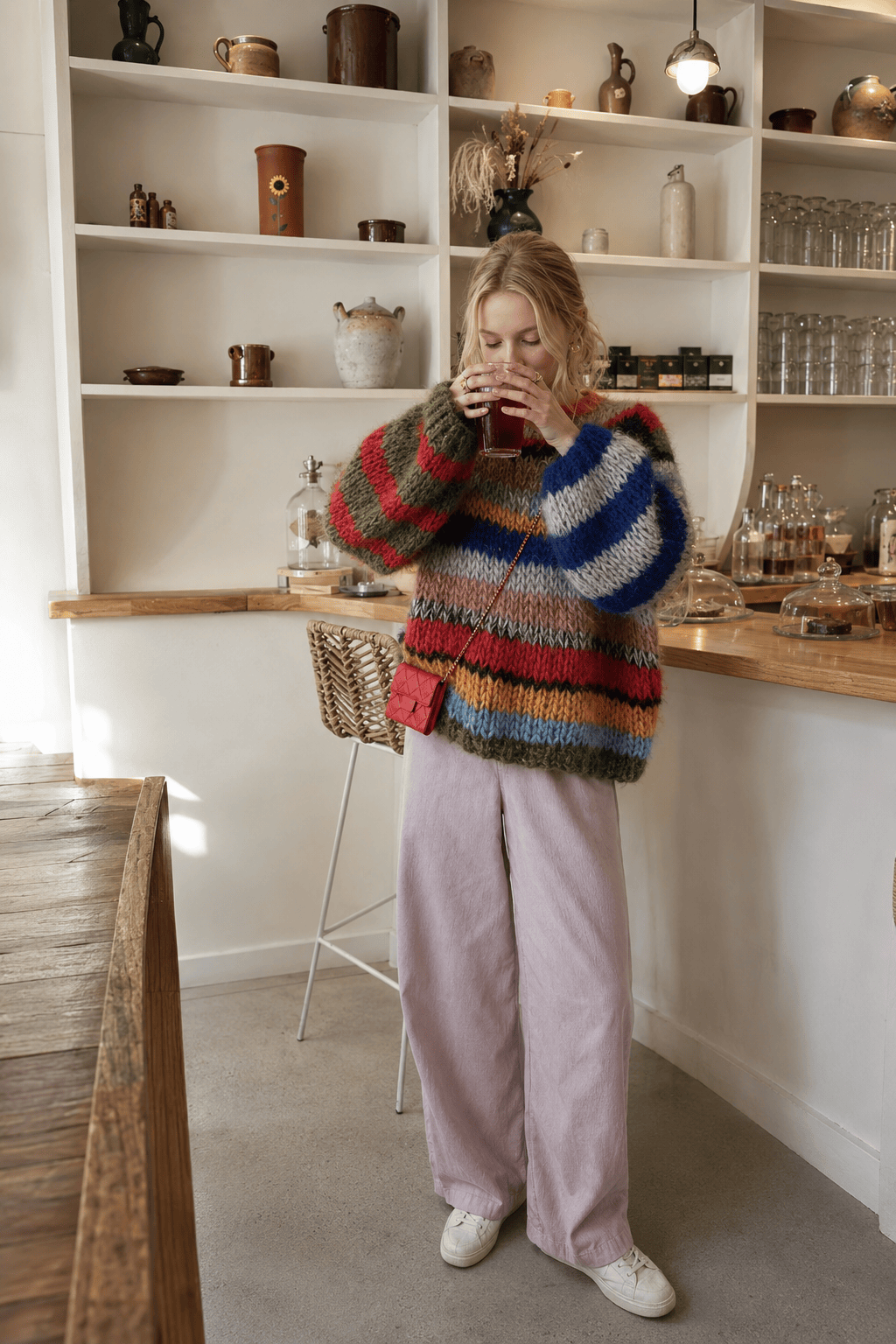 Contrasting Crewneck Hollow Out Knitted Pullover Long