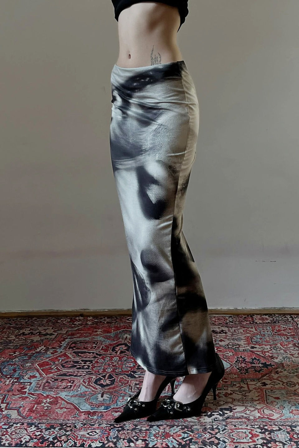 Portrait Art Bodycon Skirt