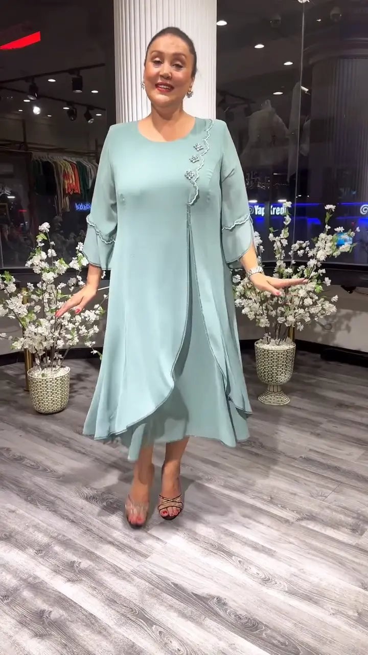 Chiffon Floral Applique Bell Sleeve A-Line Midi Dress - View 4