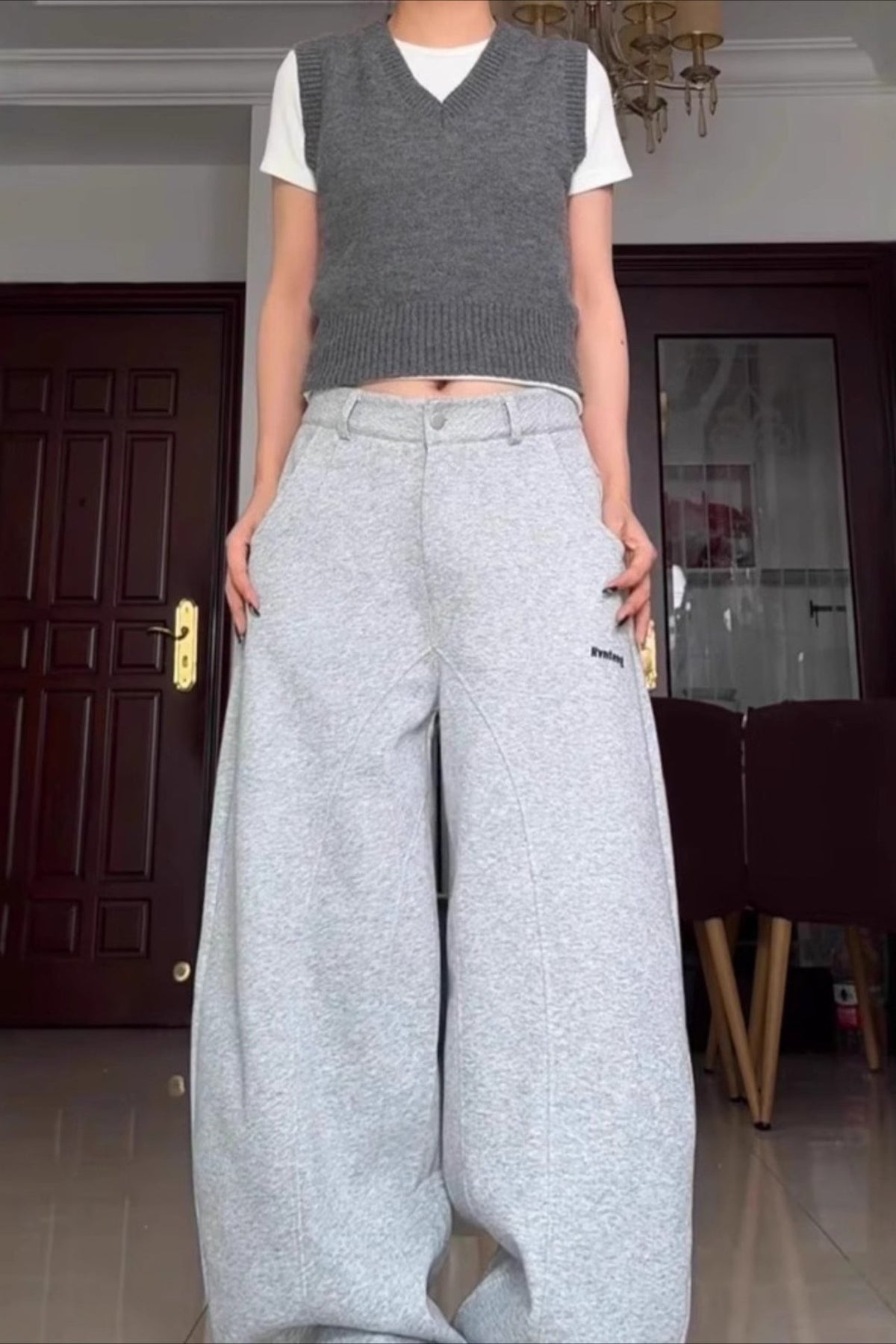 Vintage Letter Embroidered Baggy Curved Blade Pants