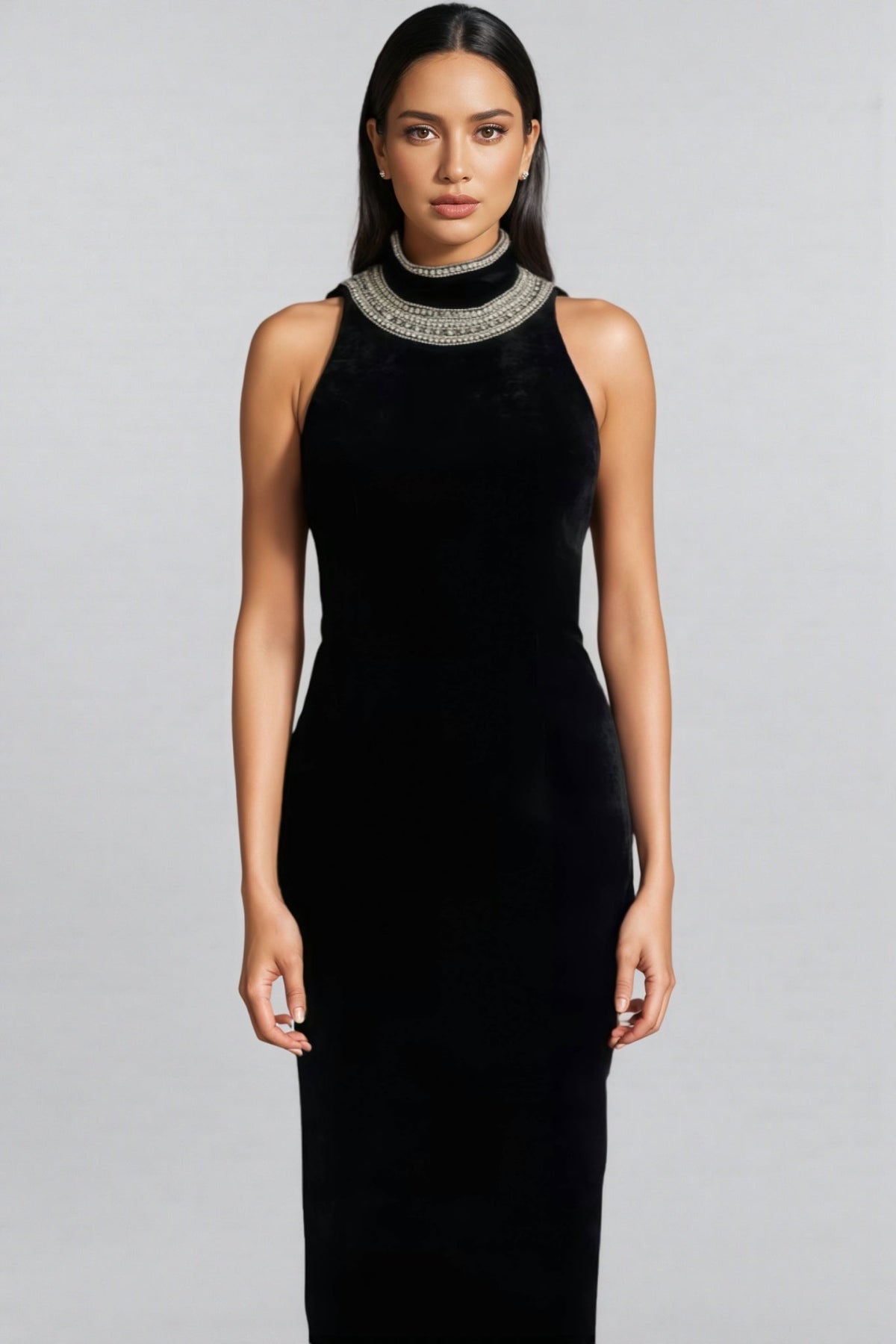 Islasd Beaded Backless Maxi Dress - View 3
