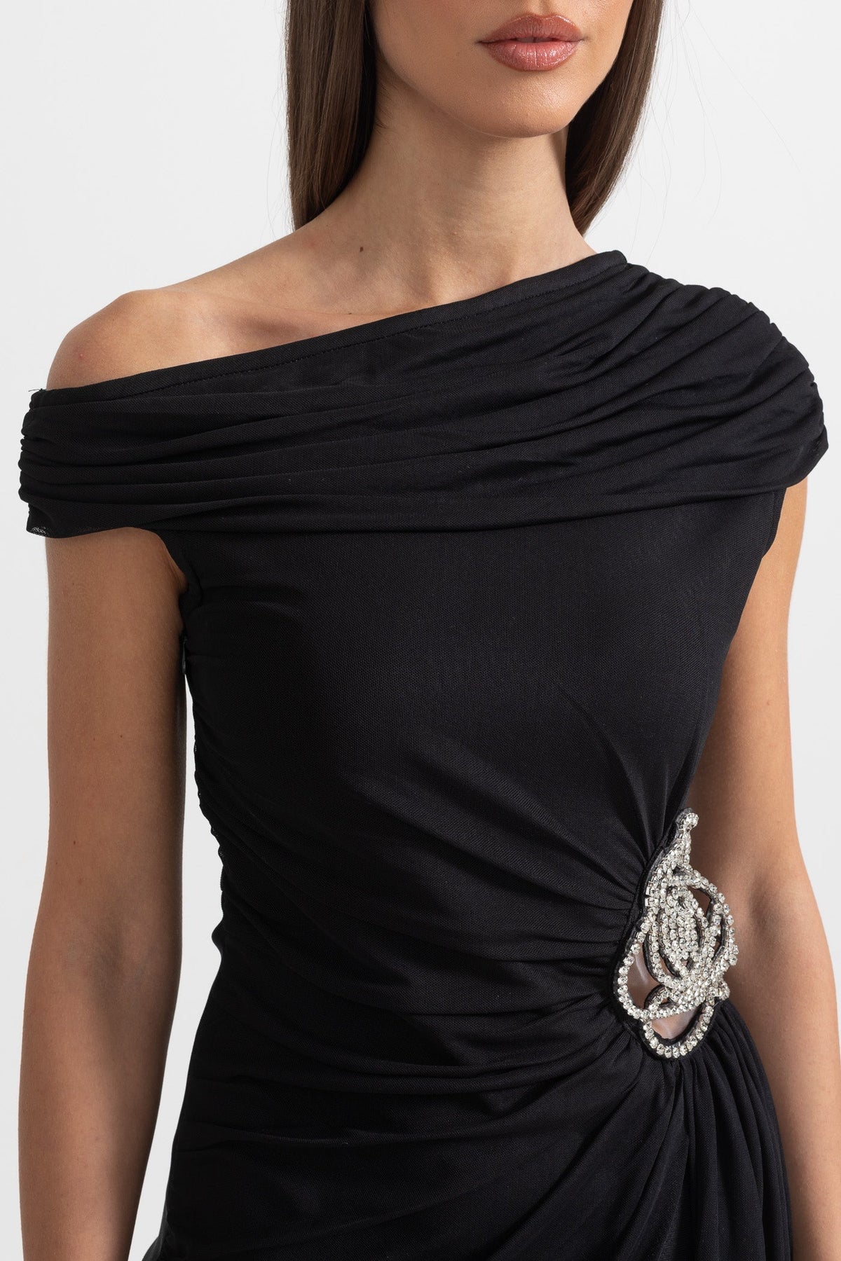 One Shoulder Ruched Draped Rhinestone Floral Brooch Mini Dress - View 6