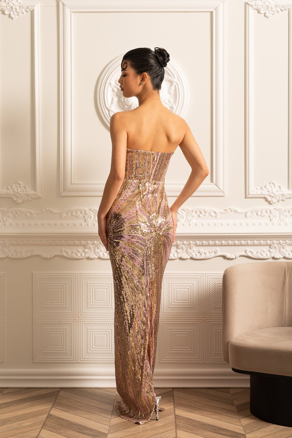 Sequin Halter Neck Keyhole Cut Out Radial Pattern Maxi Gown - View 15