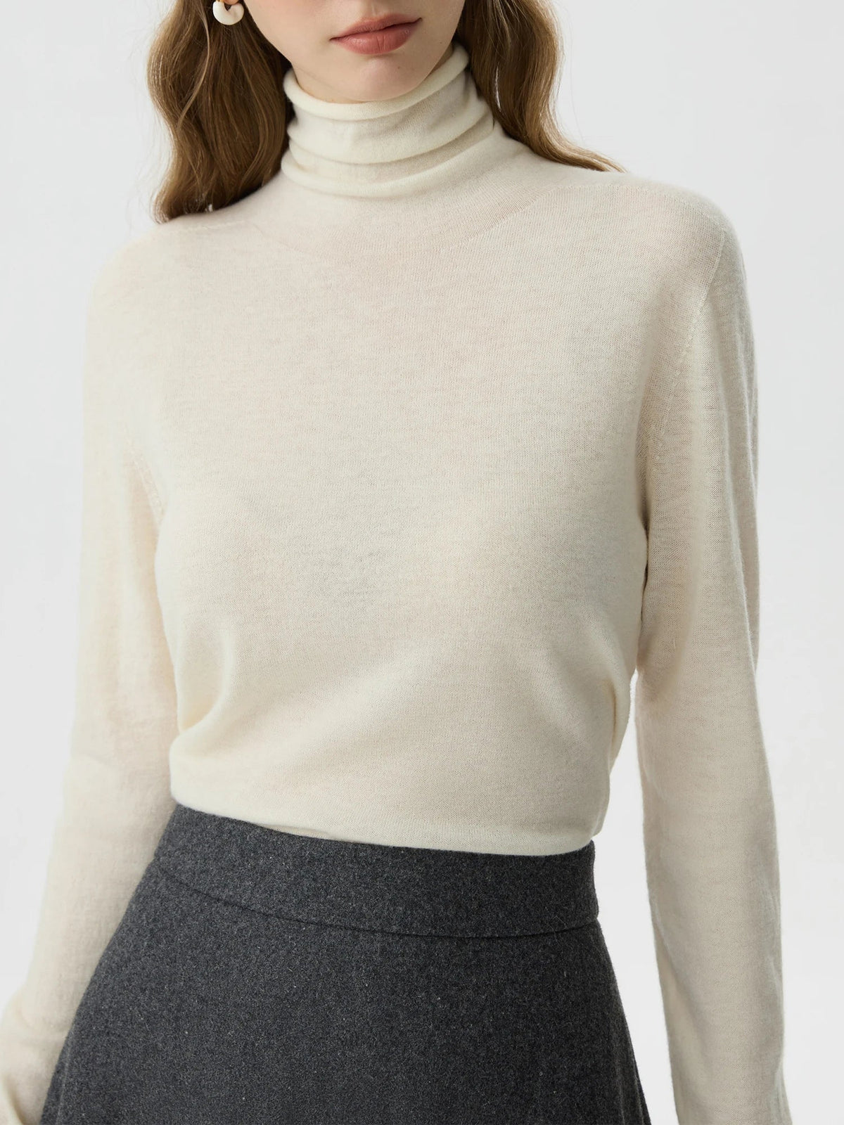 100% Wool Turtleneck Thin Wool Sweater WHITE / S