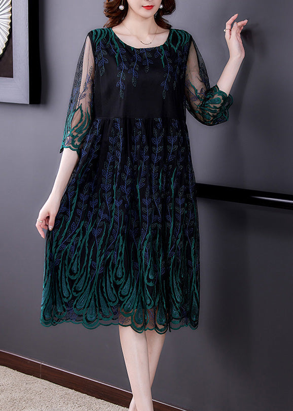 Mesh Crew Neck Three Quarter Sleeve Peacock Embroidery Midi Dress - View 2