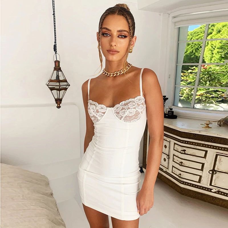 Lace Cup Bustier Ruched Bodycon Mini Dress - View 3