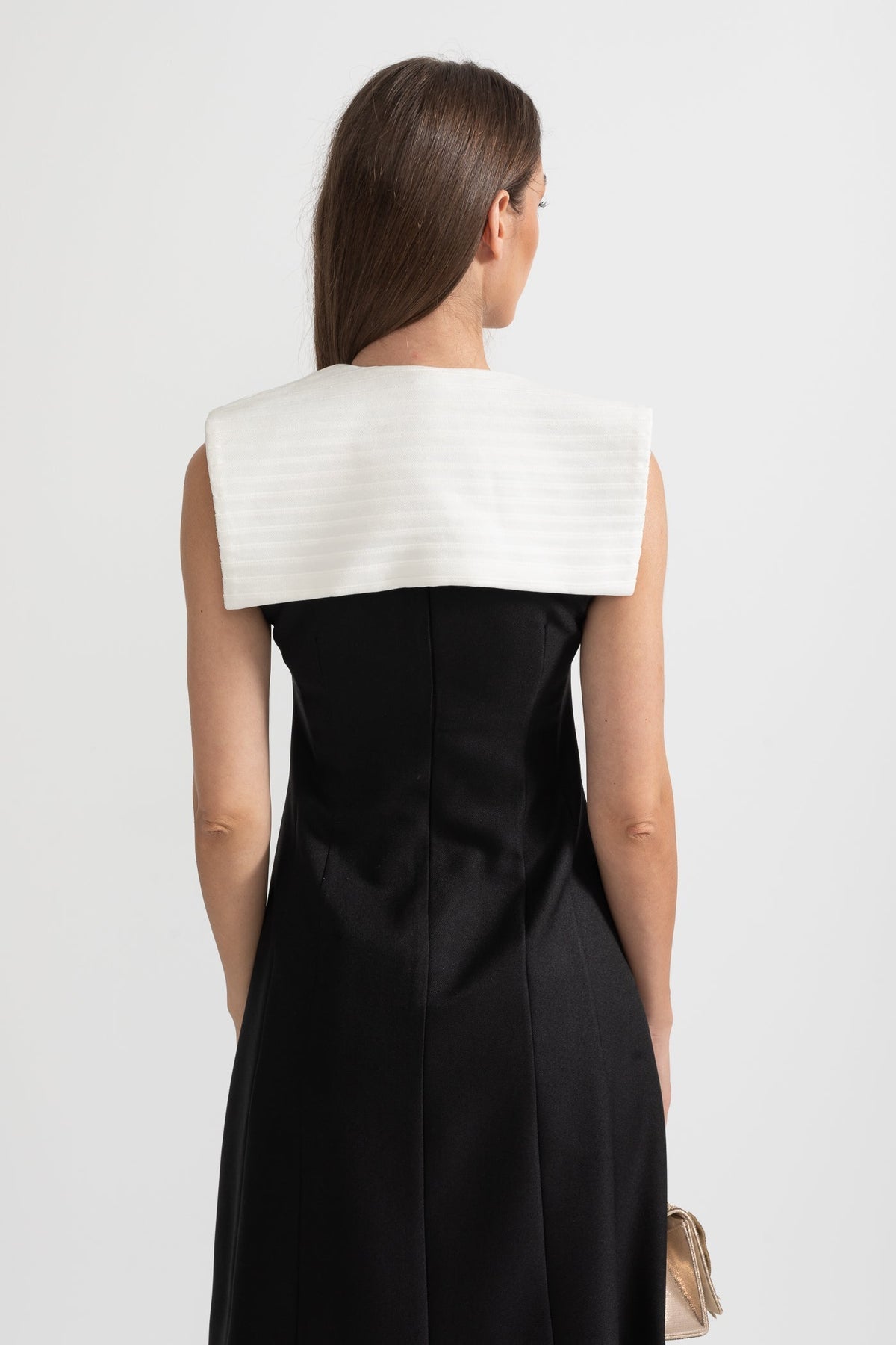 Oversized Collar Contrast Stitch Panel Sleeveless Midi Dress - View 10