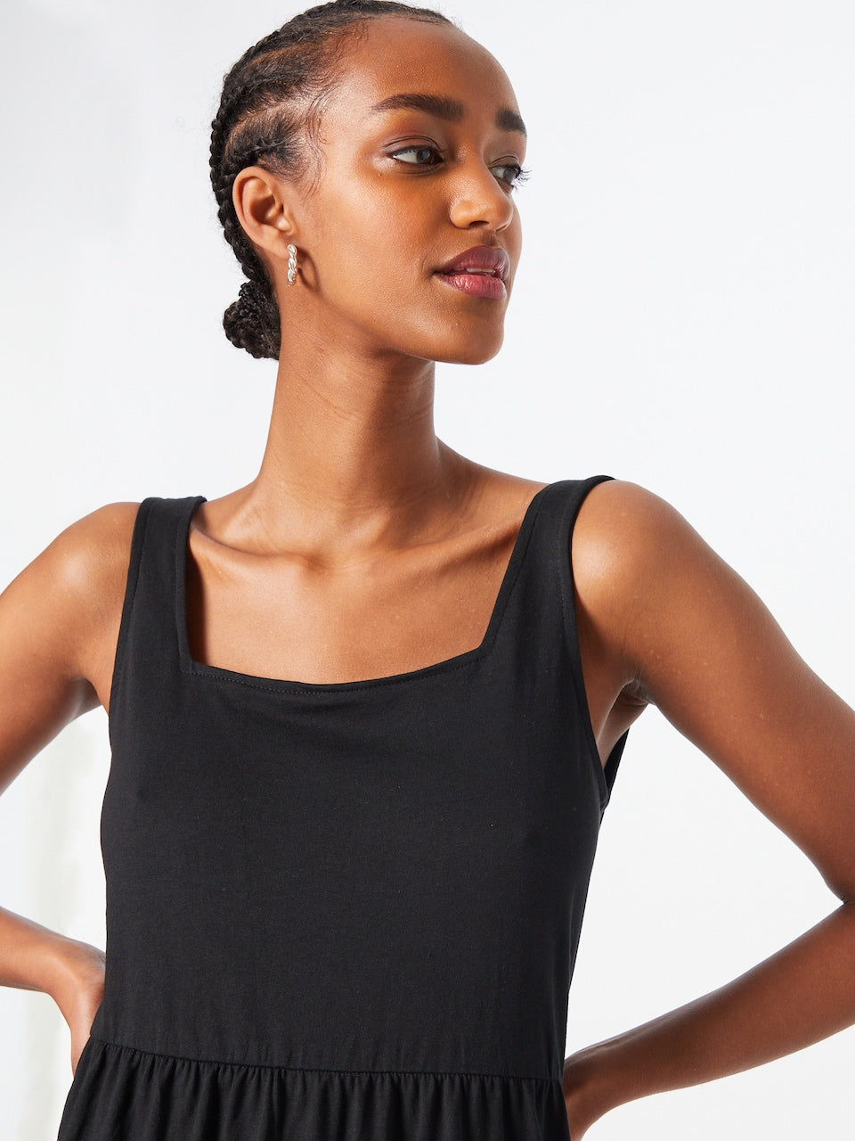 Square Neck Wide Strap Sleeveless Tiered Knit Midi Summer Dress - View 9