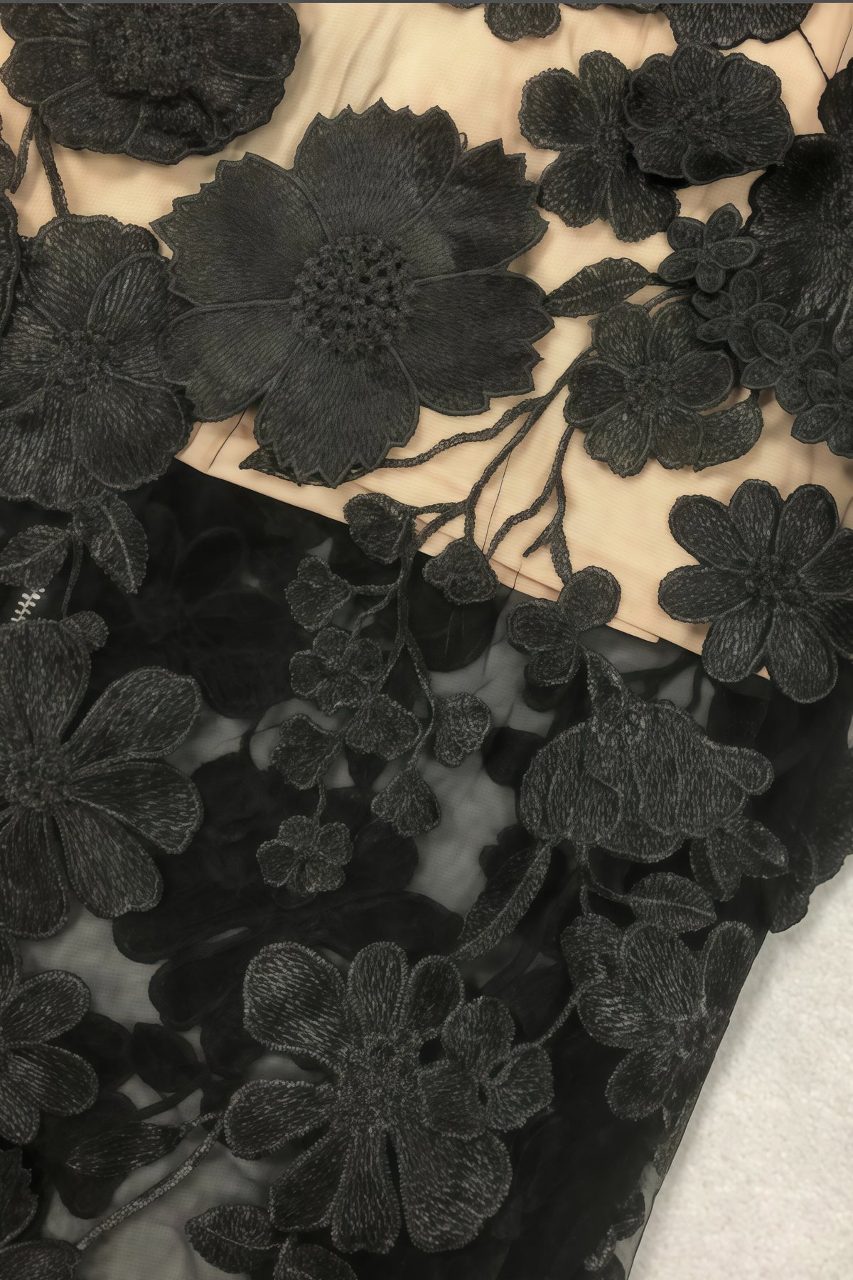 Wyat 3D Mesh Flower Embroidery Maxi Dress - View 7